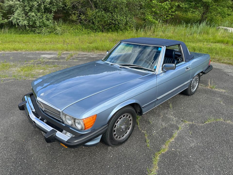 1986 Mercedes-Benz 560SL