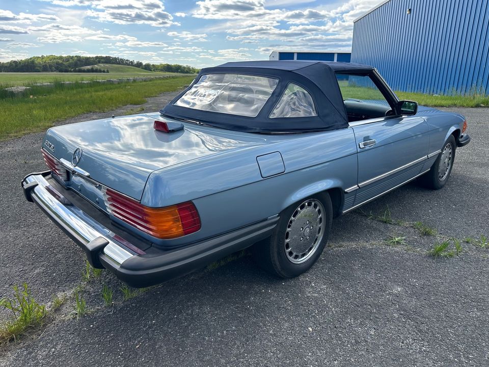 1986 Mercedes-Benz 560SL