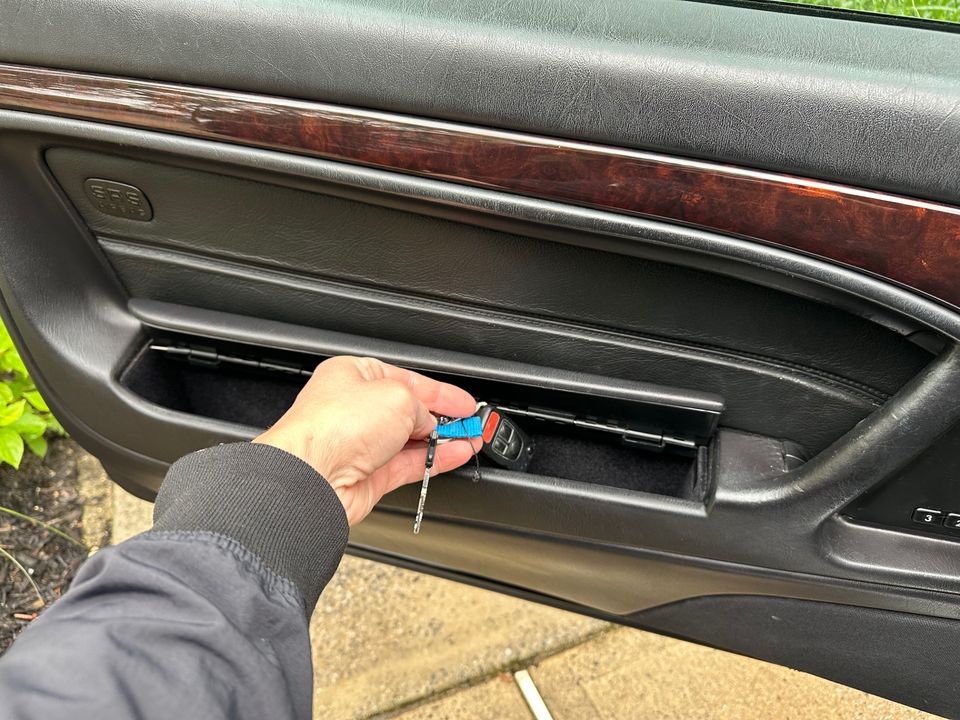 1986 Mercedes-Benz 560SL