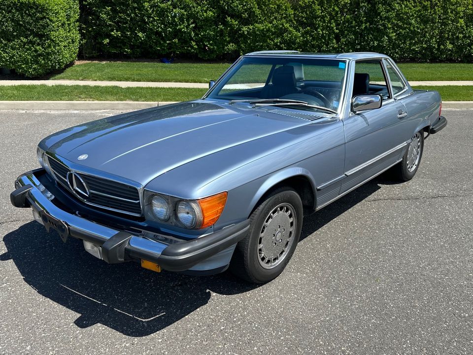 1986 Mercedes-Benz 560SL