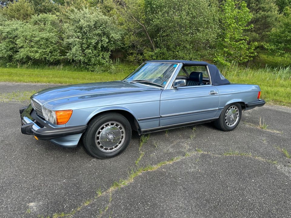 1986 Mercedes-Benz 560SL