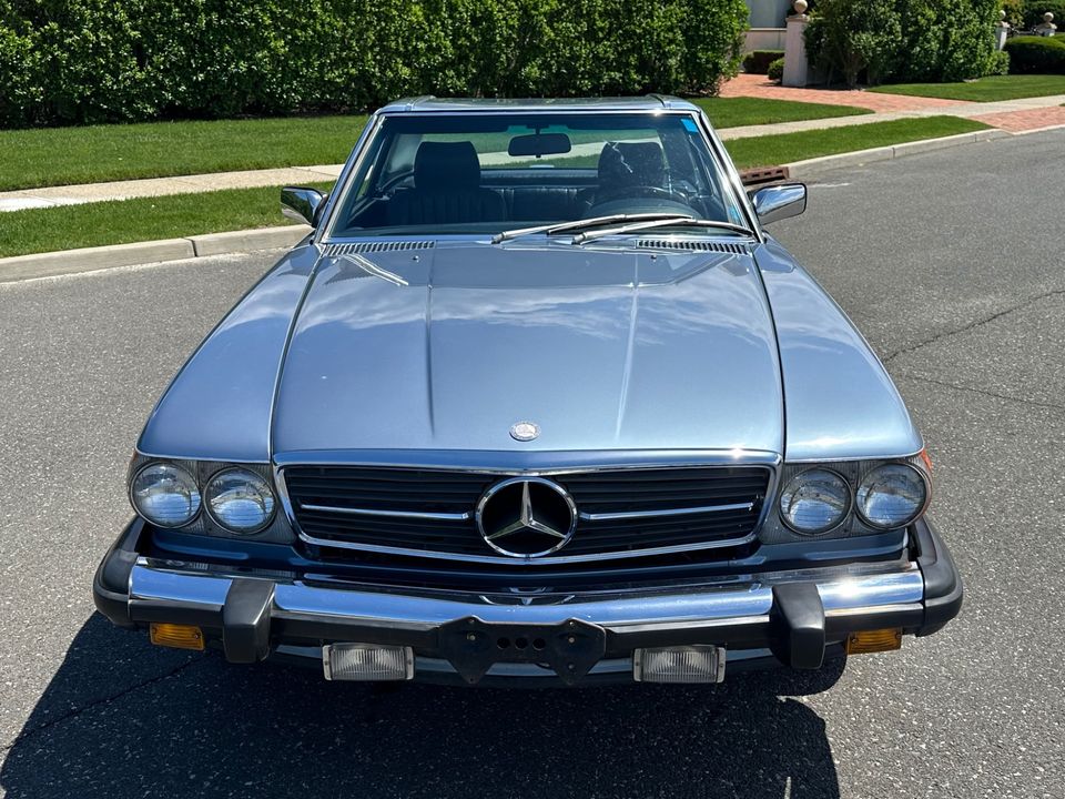 1986 Mercedes-Benz 560SL