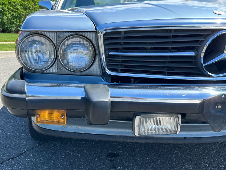 1986 Mercedes-Benz 560SL