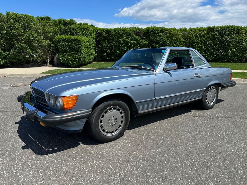 1986 Mercedes-Benz 560SL