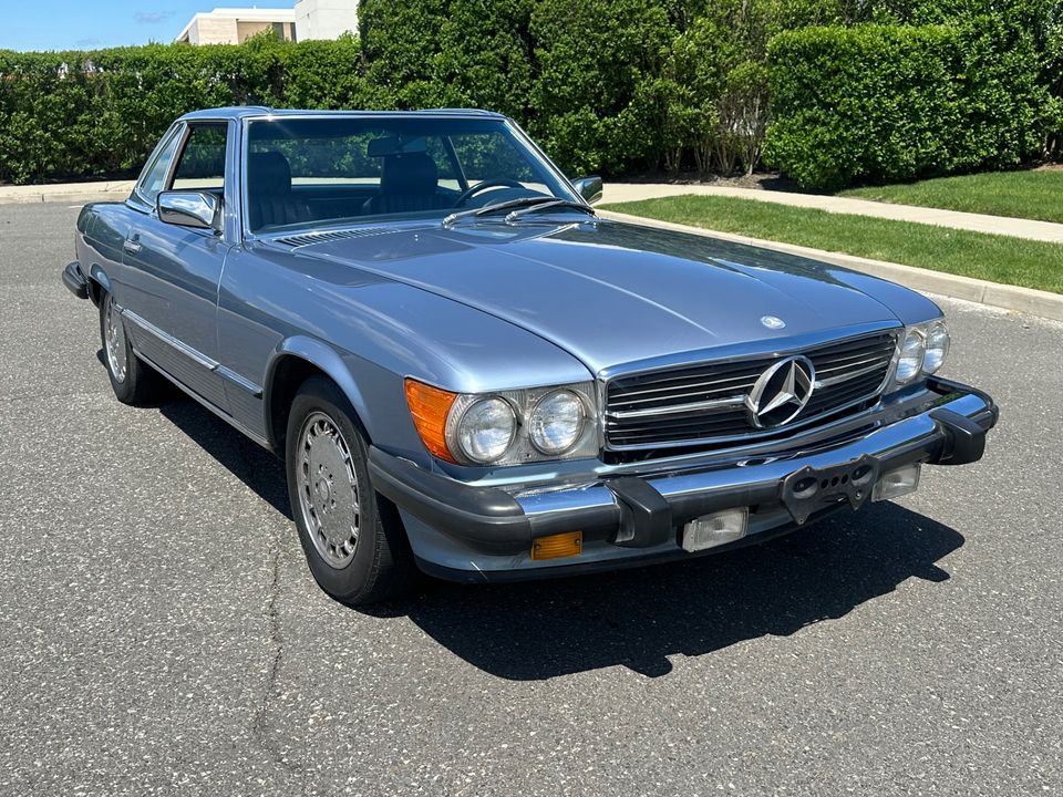 1986 Mercedes-Benz 560SL