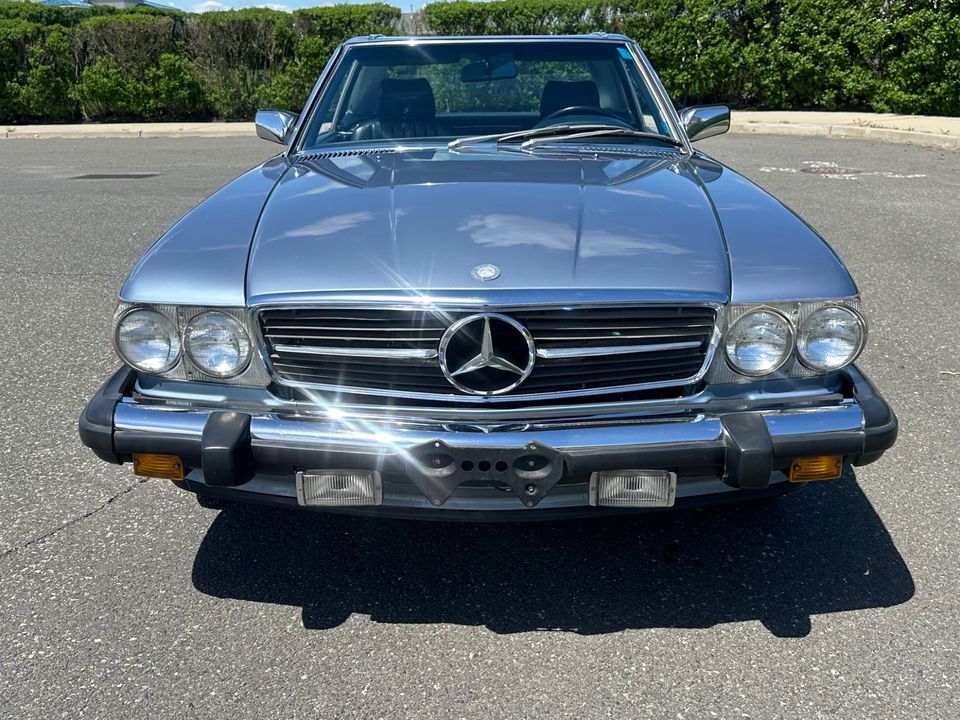 1986 Mercedes-Benz 560SL