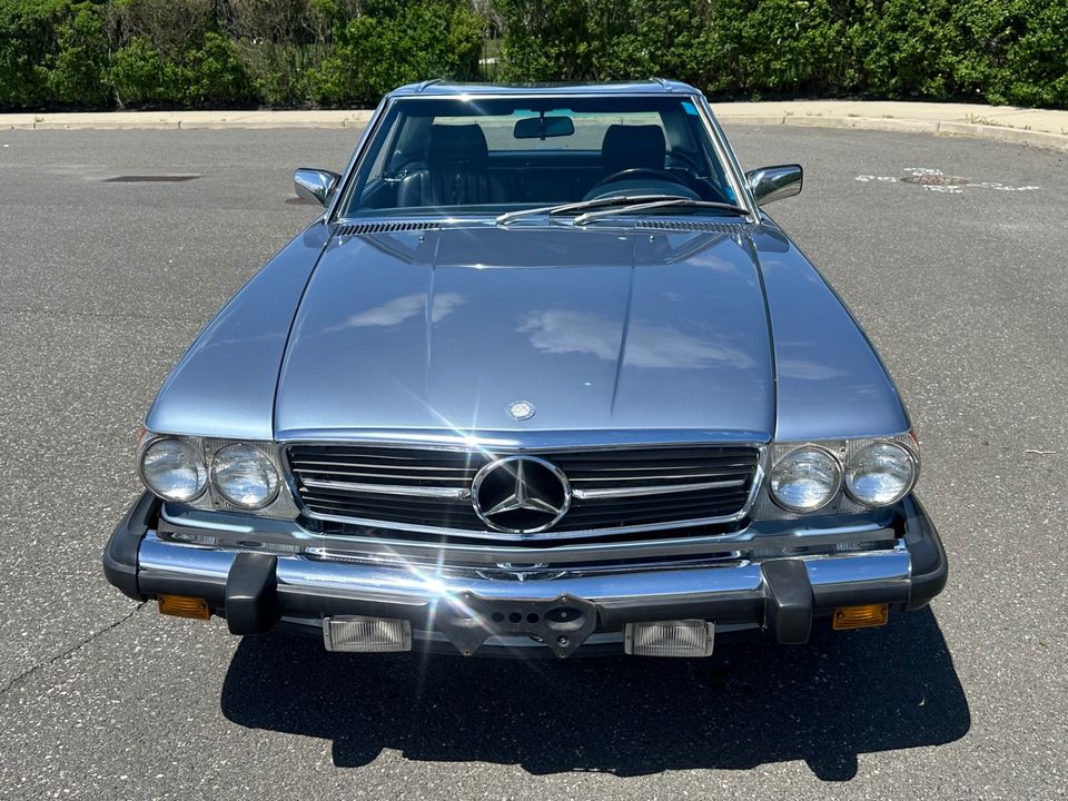 1986 Mercedes-Benz 560SL