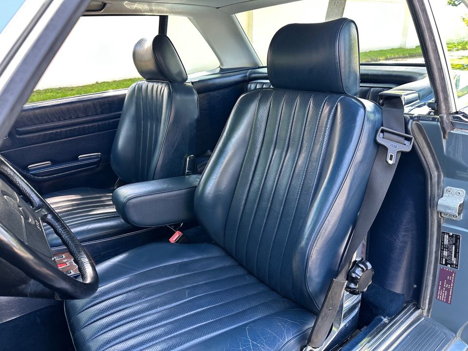 1986 Mercedes-Benz 560SL