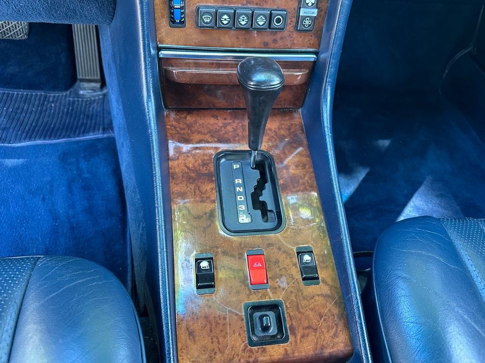 1986 Mercedes-Benz 560SL