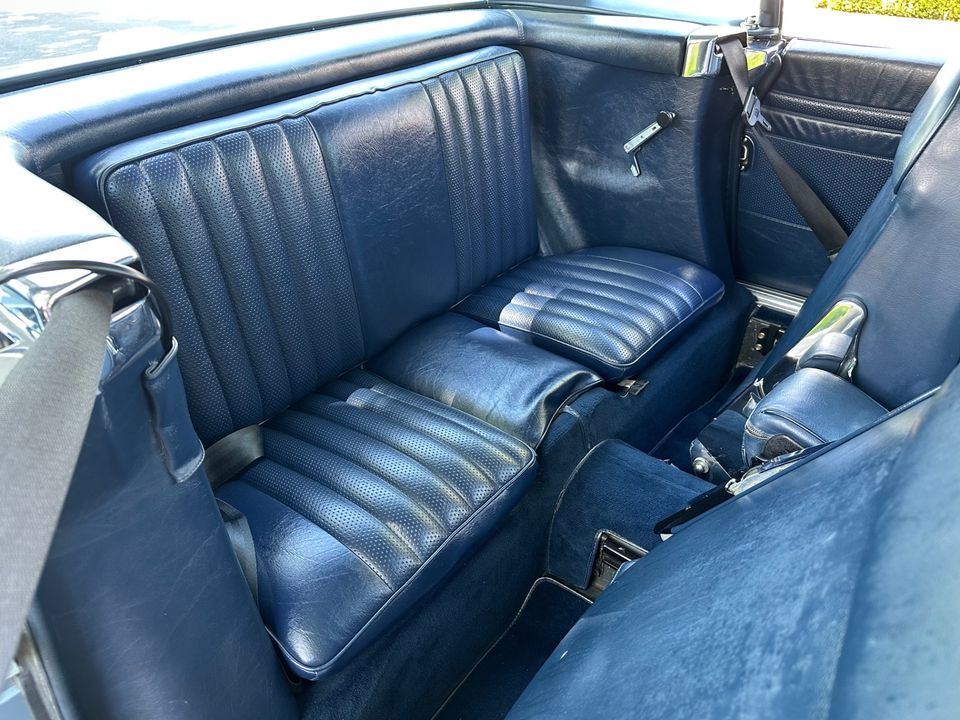 1986 Mercedes-Benz 560SL