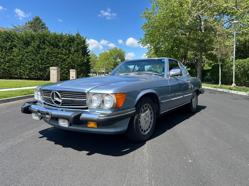 1986 Mercedes-Benz 560SL