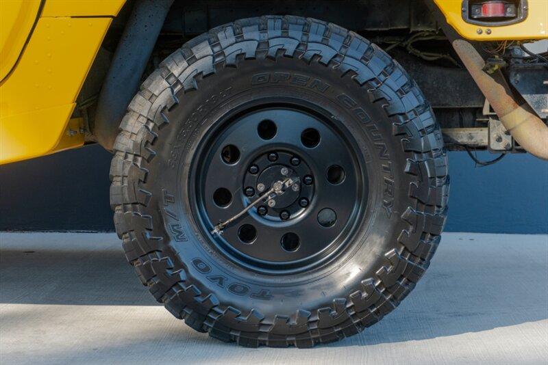 1998 AM General Hummer