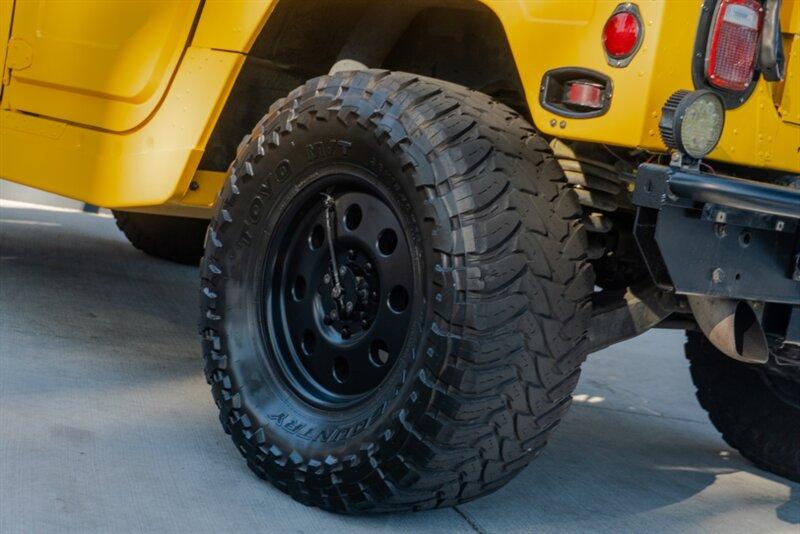 1998 AM General Hummer