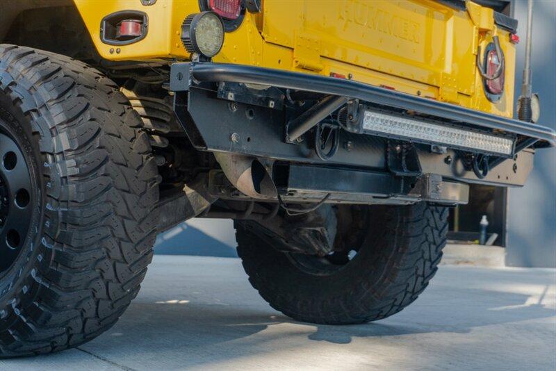 1998 AM General Hummer