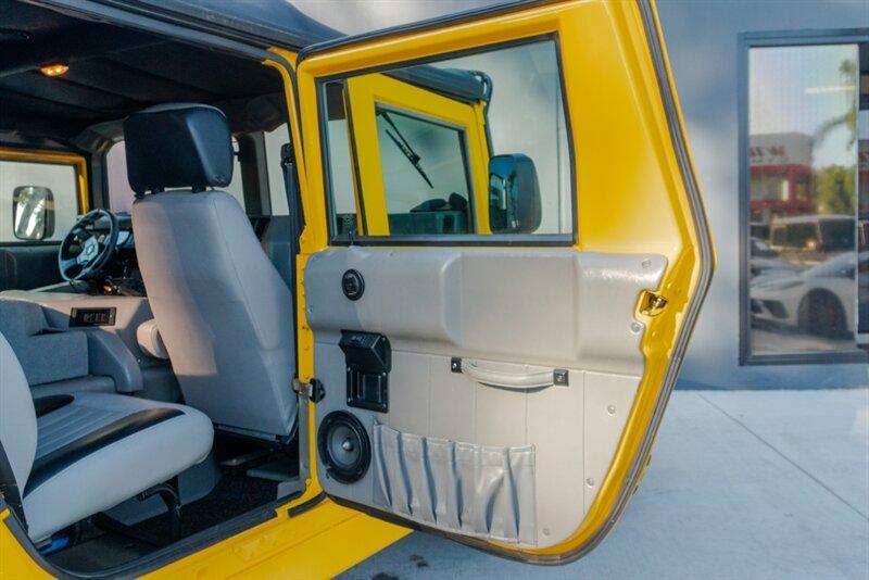 1998 AM General Hummer