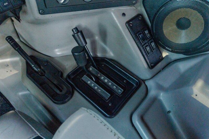 1998 AM General Hummer