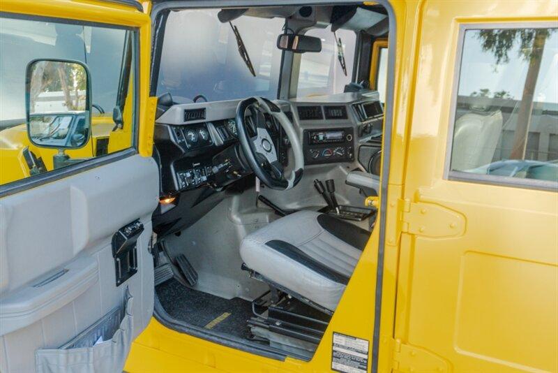 1998 AM General Hummer