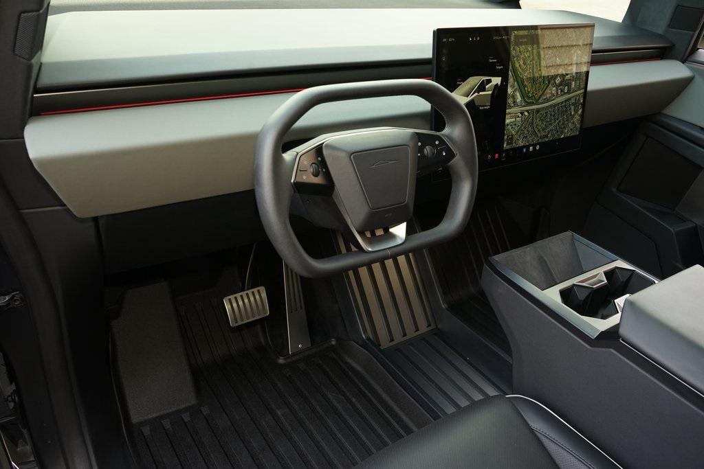 2024 Tesla Cybertruck