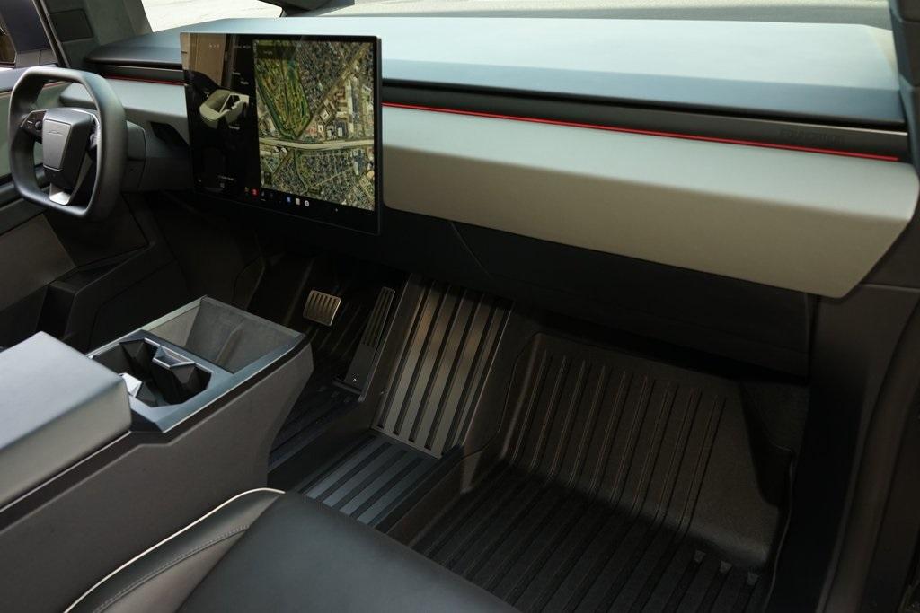 2024 Tesla Cybertruck