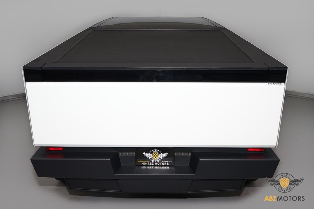 2024 Tesla Cybertruck