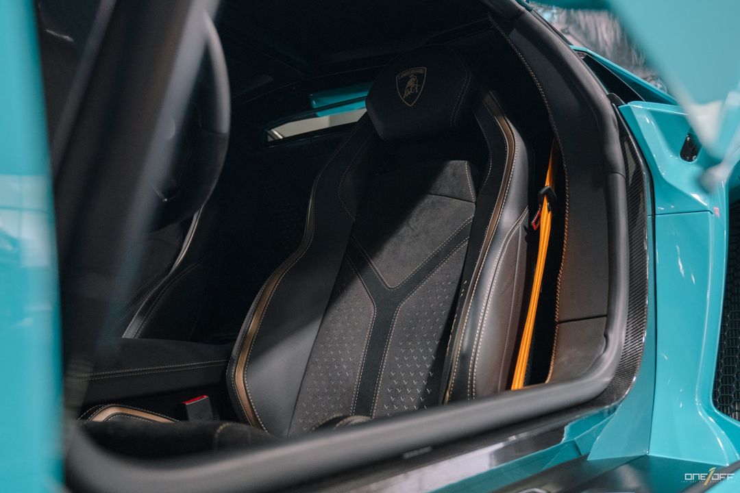 2022 Lamborghini Aventador