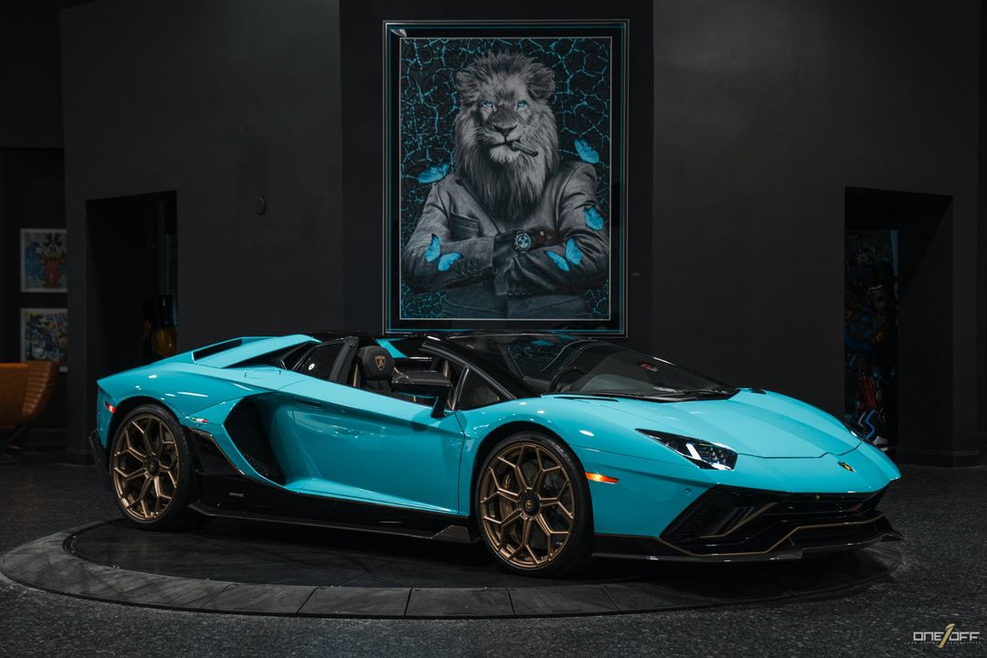 2022 Lamborghini Aventador