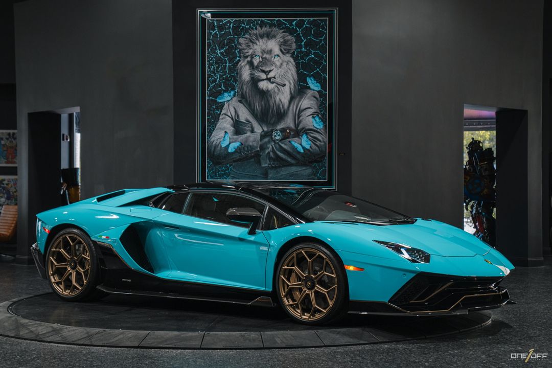 2022 Lamborghini Aventador