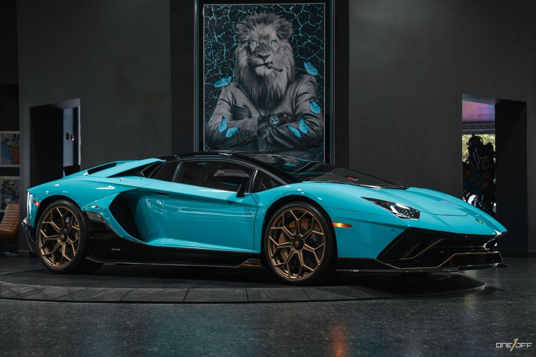 2022 Lamborghini Aventador