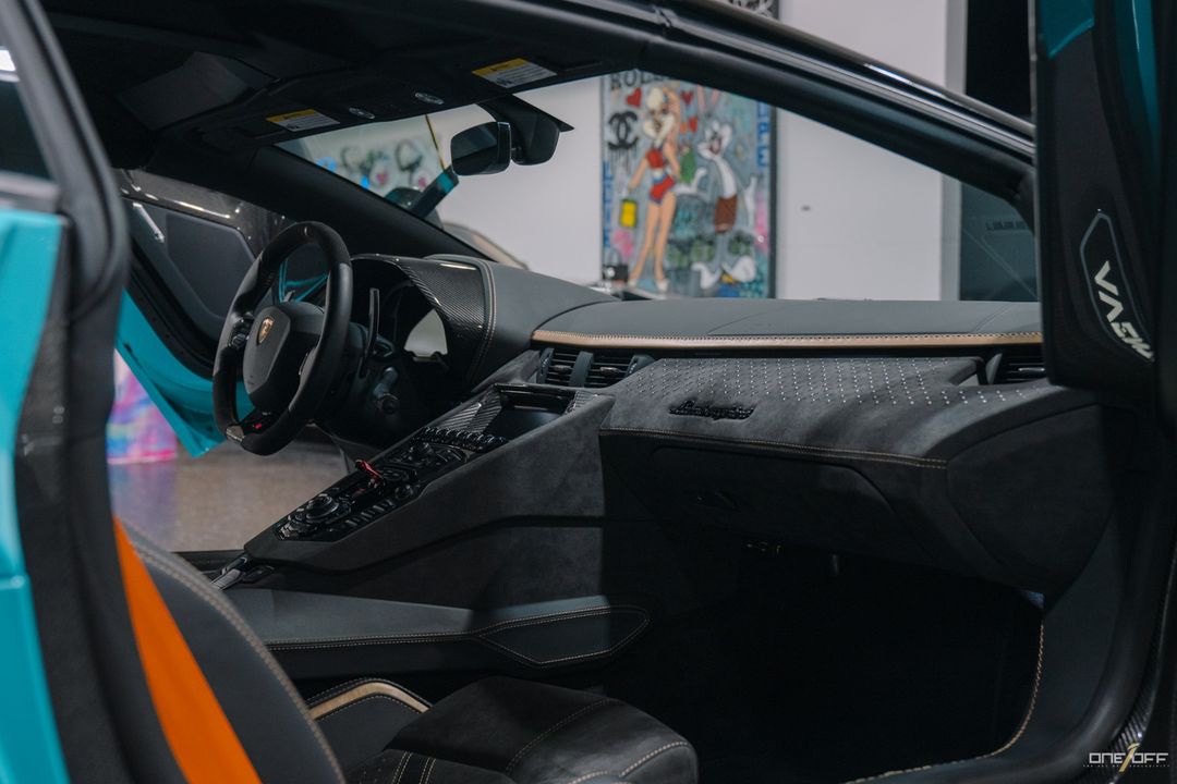 2022 Lamborghini Aventador