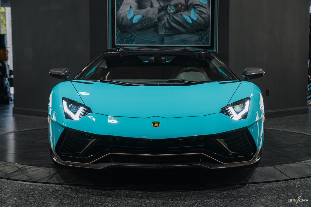 2022 Lamborghini Aventador