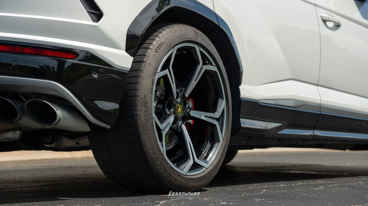 2021 Lamborghini Urus