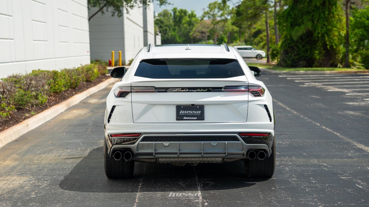 2021 Lamborghini Urus