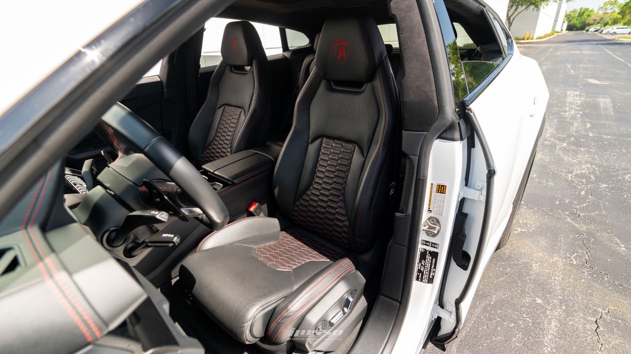 2021 Lamborghini Urus