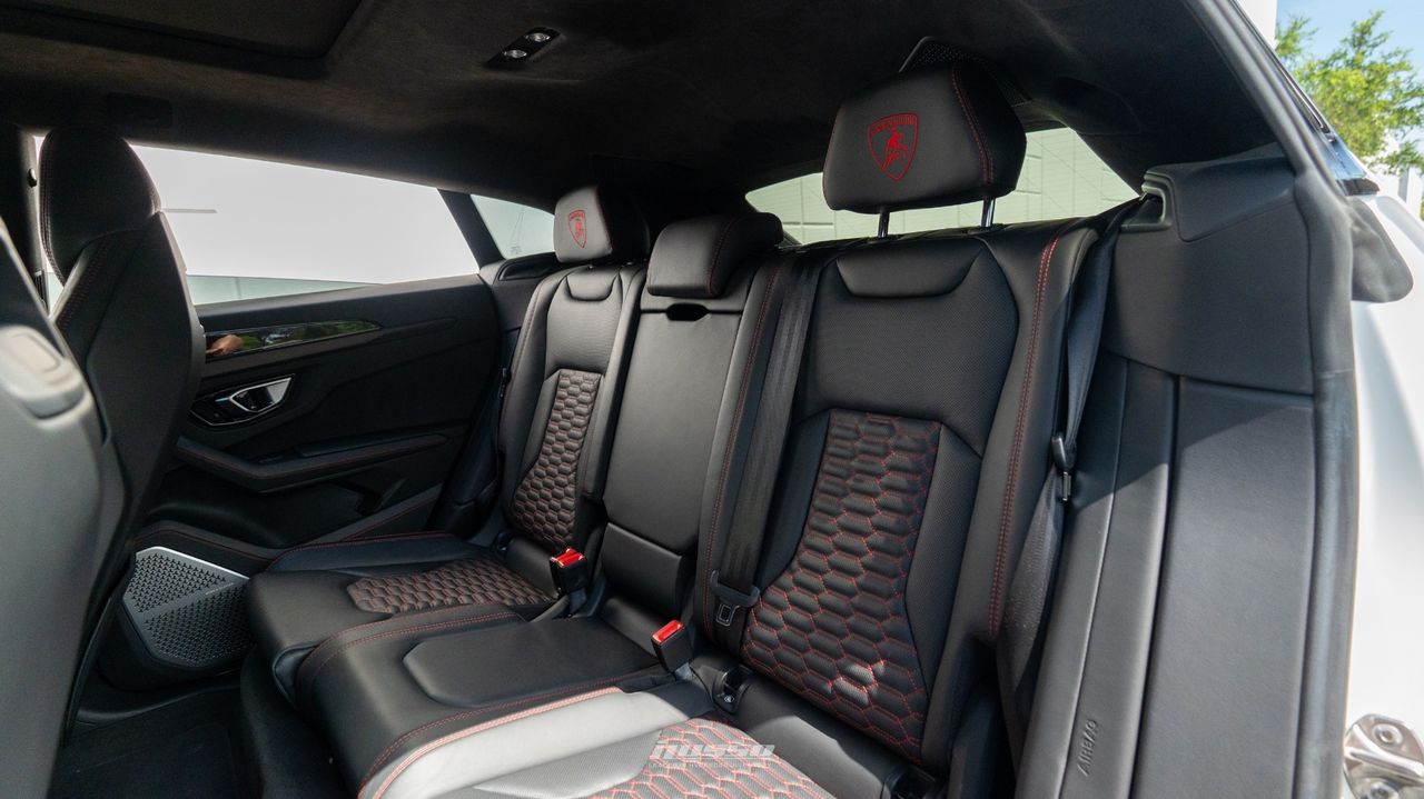 2021 Lamborghini Urus