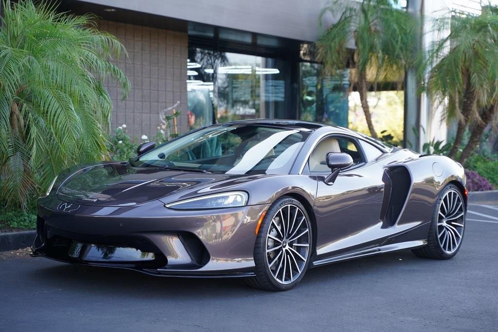 2020 McLaren GT
