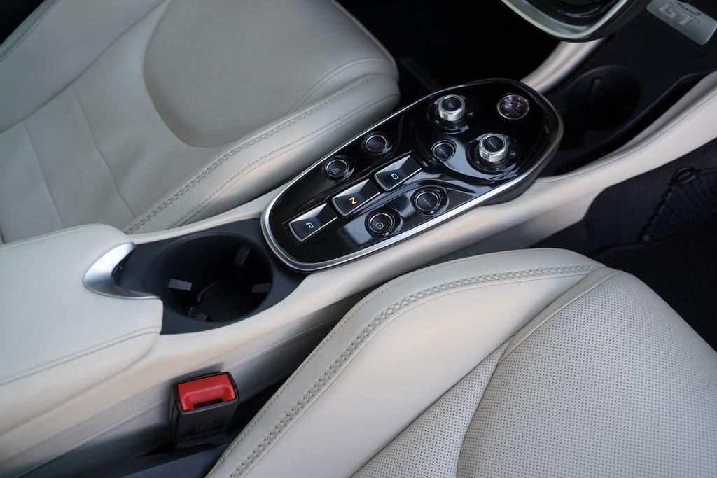 2020 McLaren GT