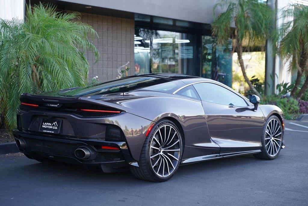 2020 McLaren GT