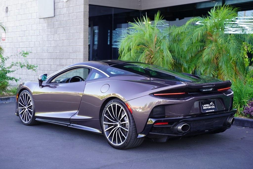 2020 McLaren GT