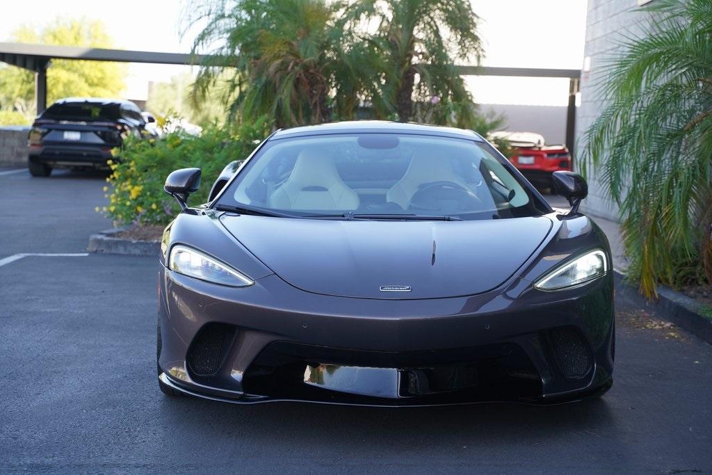 2020 McLaren GT
