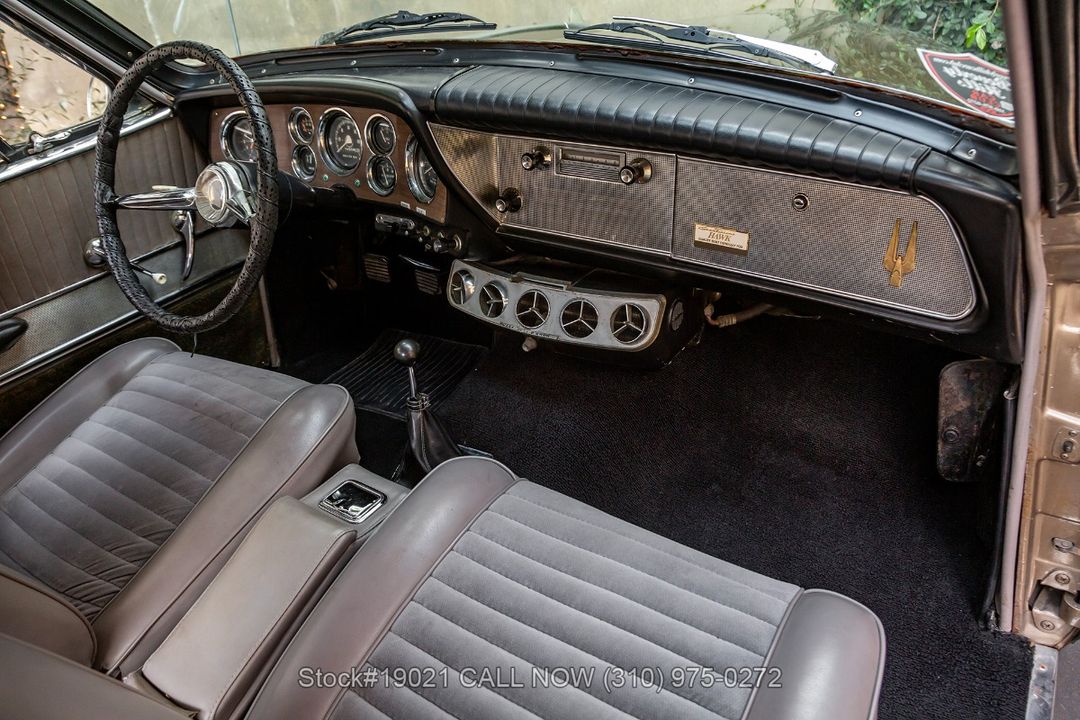 1962 Studebaker Gran Turismo Hawk