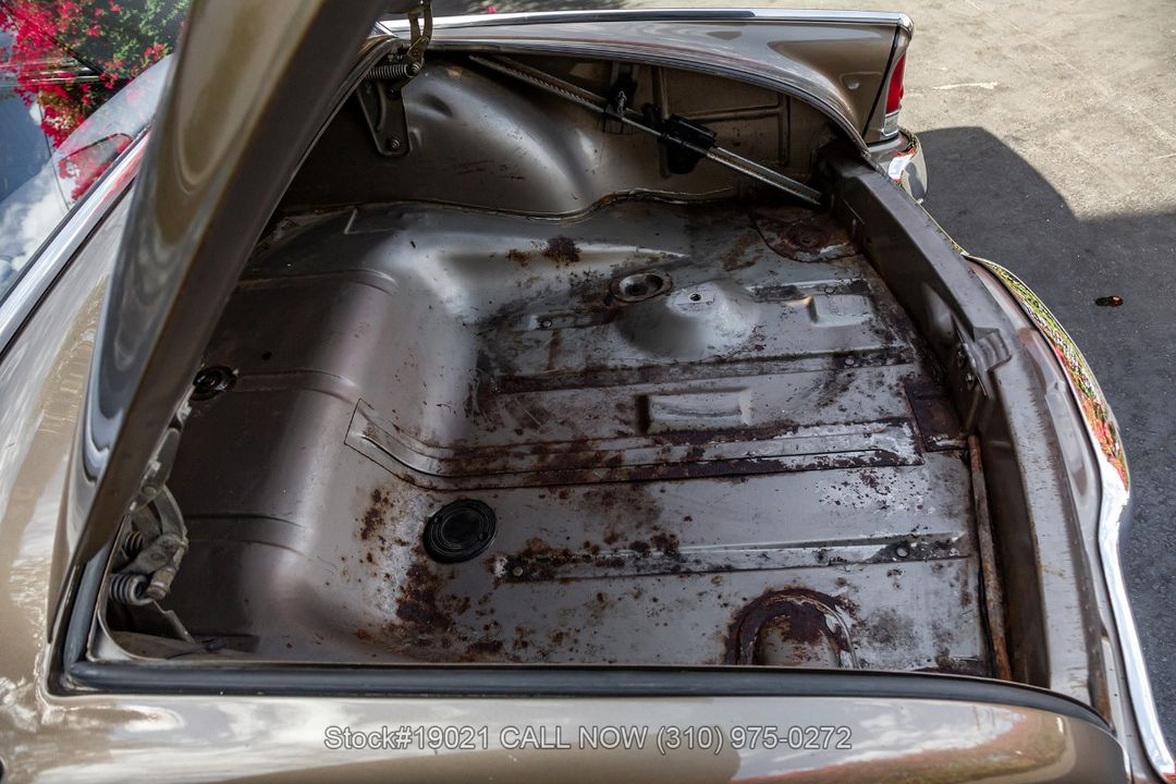 1962 Studebaker Gran Turismo Hawk