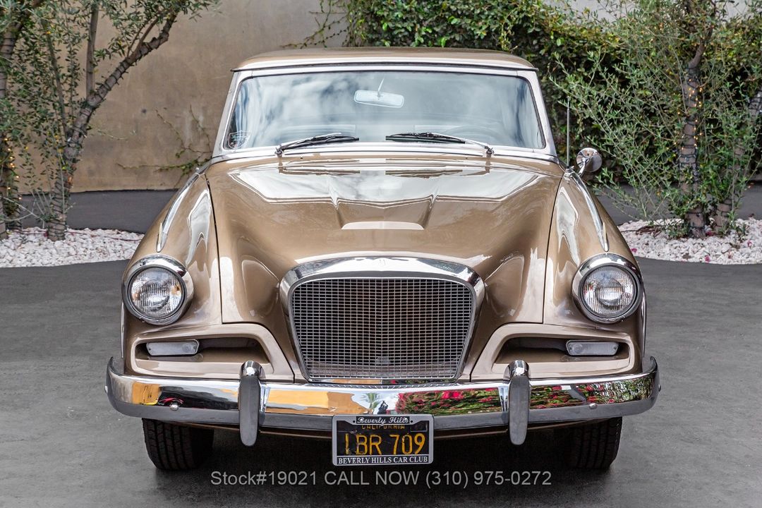 1962 Studebaker Gran Turismo Hawk