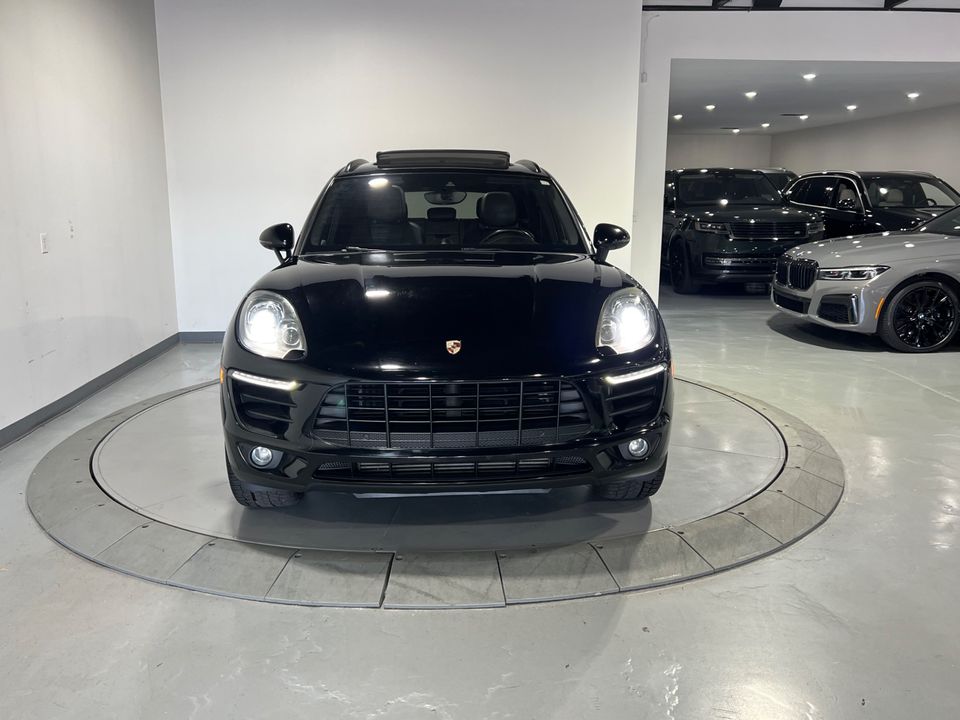 2018 Porsche Macan AWD