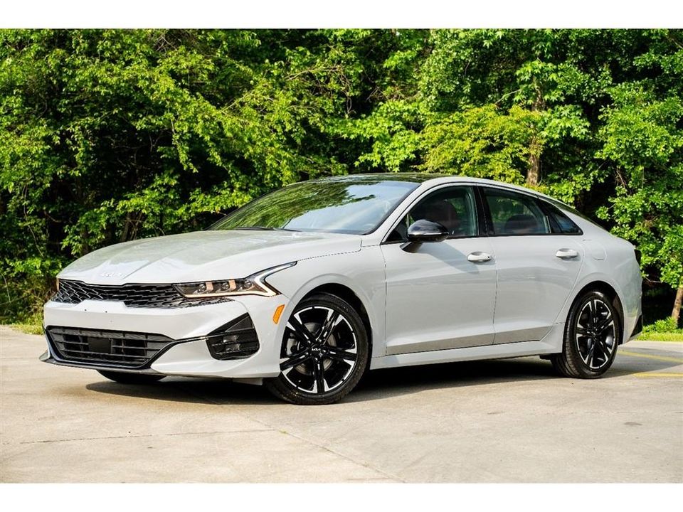 2022 Kia K5