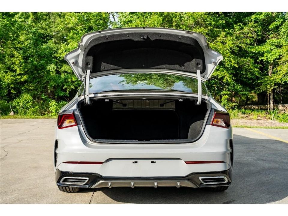 2022 Kia K5