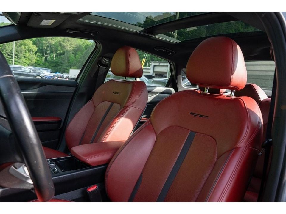 2022 Kia K5