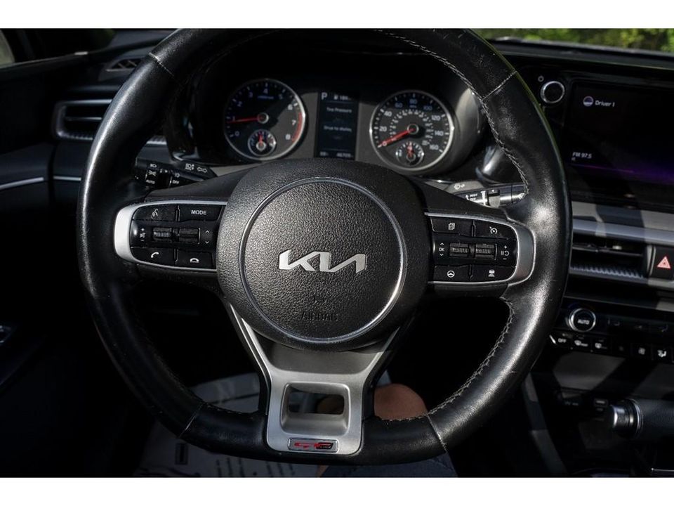 2022 Kia K5