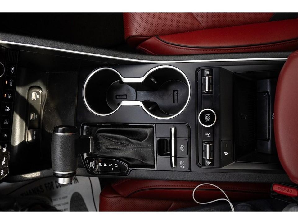 2022 Kia K5