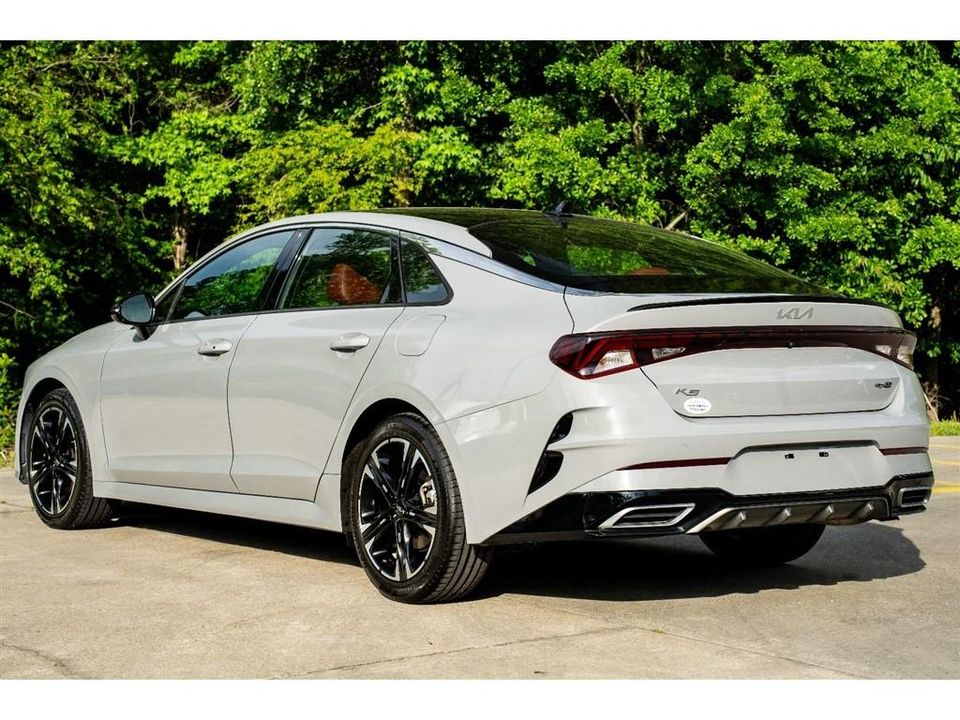 2022 Kia K5