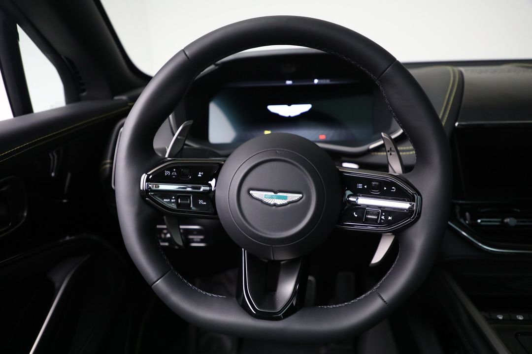 2026 Aston Martin DBX